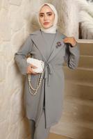 Tesettür giyim GRİ BROŞ DETAYLI KUŞAKLI PANTOLONLU TAKIM T 9243