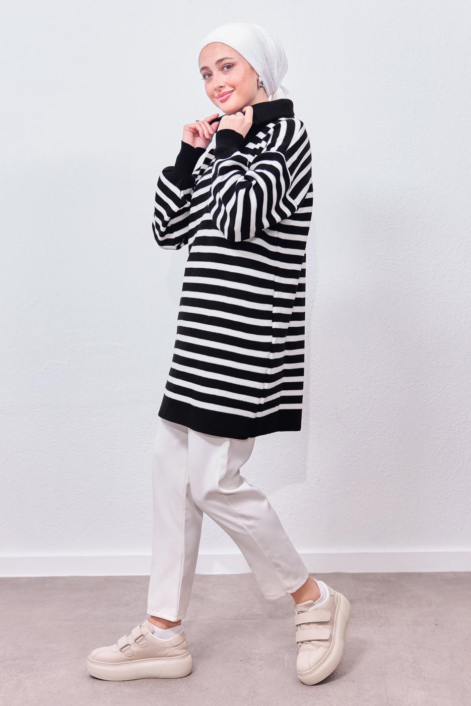Hijab clothing BLACK STRIPED KNIT TUNIC T 0908
