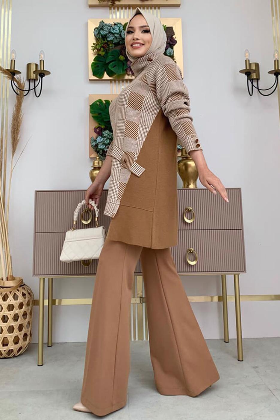 Tesettür giyim TABA BOĞAZLI YAKA TRİKO TUNİK T 1834