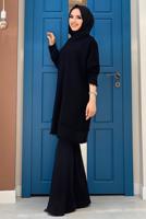 Tesettür giyim SİYAH PÜSKÜL DETAYLI TRİKO TUNİK T 4132