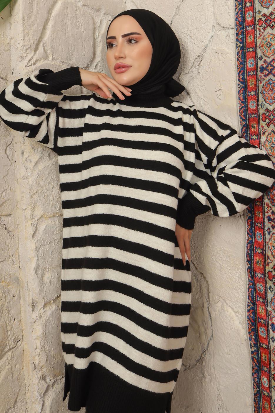Tesettür giyim SİYAH ÇİZGİLİ TRİKO TUNİK T 4608