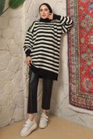 Tesettür giyim SİYAH ÇİZGİLİ TRİKO TUNİK T 4608