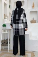 Tesettür giyim EKRU KARELİ TRİKO TUNİK T 4734