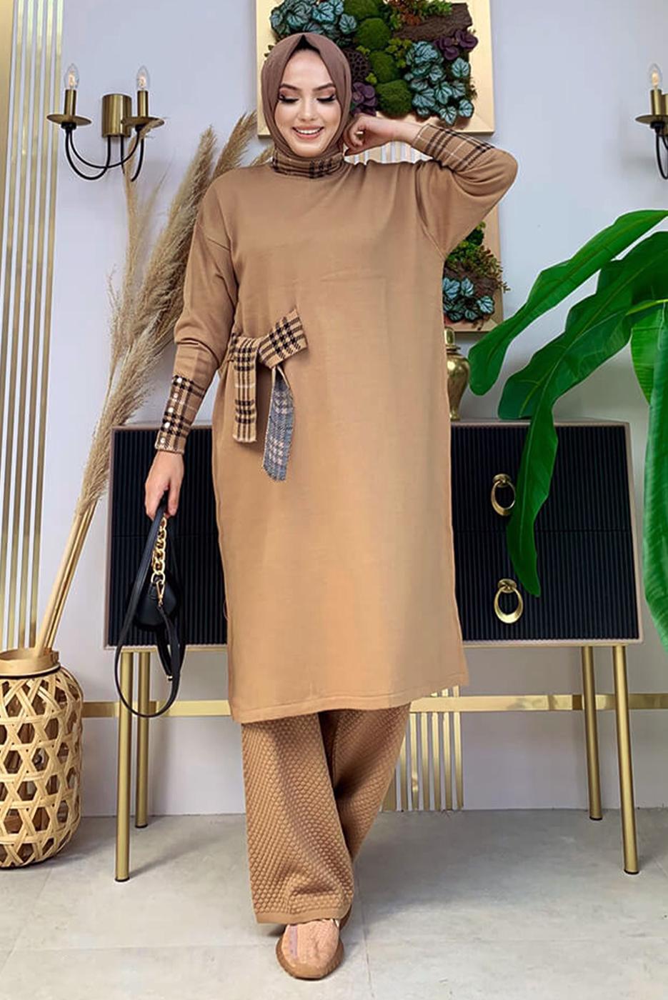 Tesettür giyim TABA DİK YAKA TRİKO TUNİK T 8334