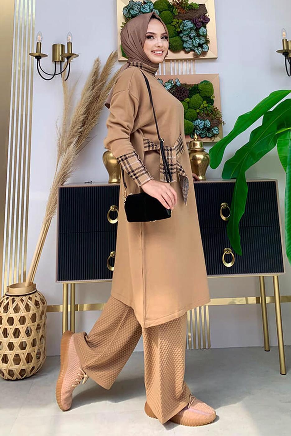 Tesettür giyim TABA DİK YAKA TRİKO TUNİK T 8334