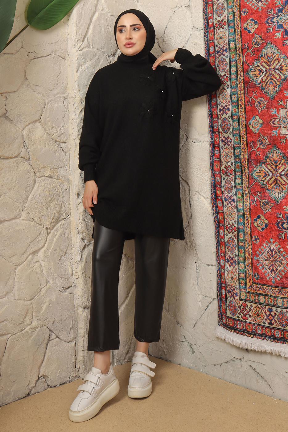 Tesettür giyim SİYAH ÇİÇEK NAKIŞLI TRİKO TUNİK T 9208