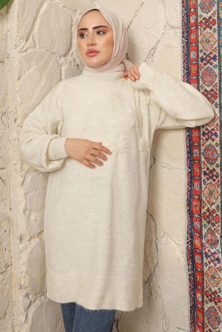 Tesettür giyim EKRU ÇİÇEK NAKIŞLI TRİKO TUNİK T 9208