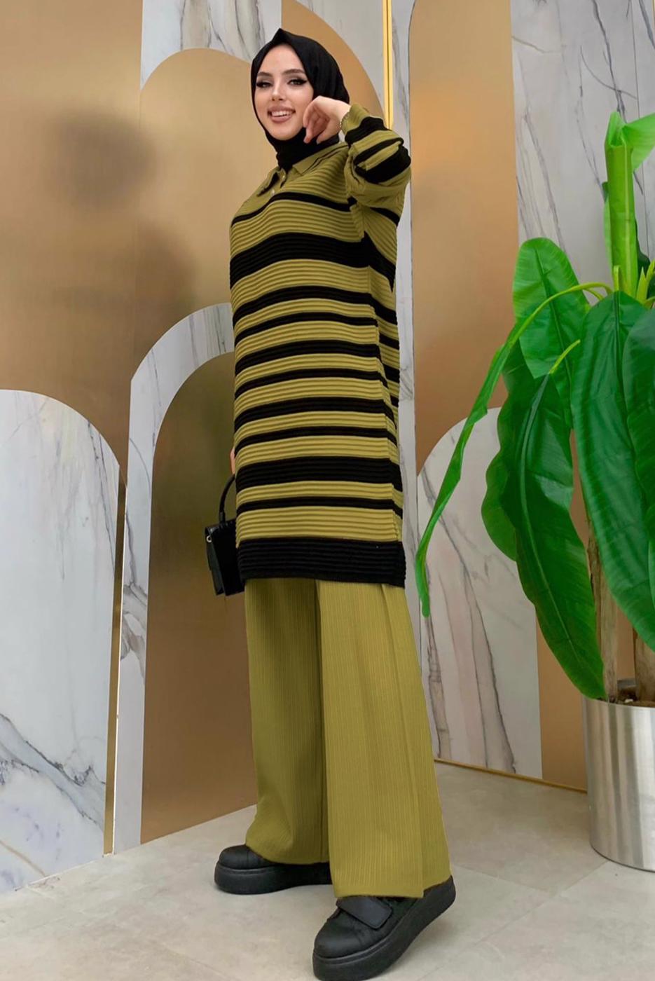Tesettür giyim SİYAH ÇİZGİLİ TRİKO TUNİK T 93222