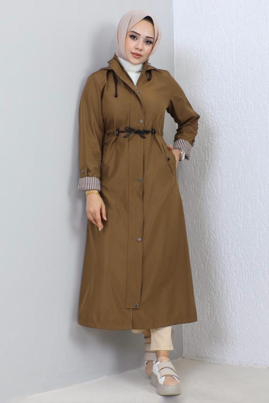 Tesettür giyim TABA KAPÜŞONLU TRENÇKOT T 0107