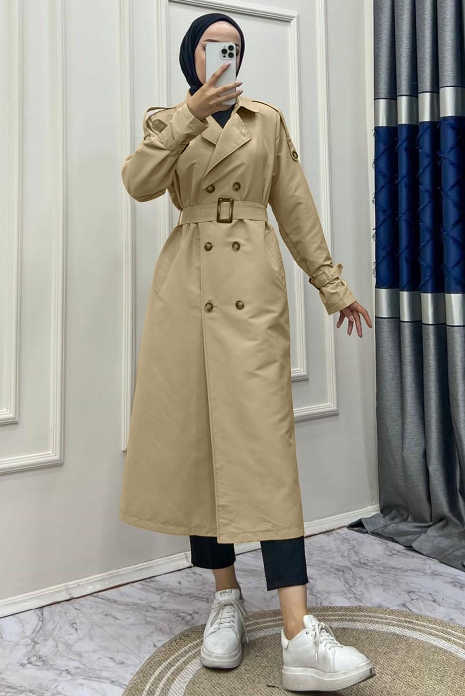 Tesettür giyim BEJ KRUVAZE YAKA BANTLI KEMERLİ TRENÇKOT T 083