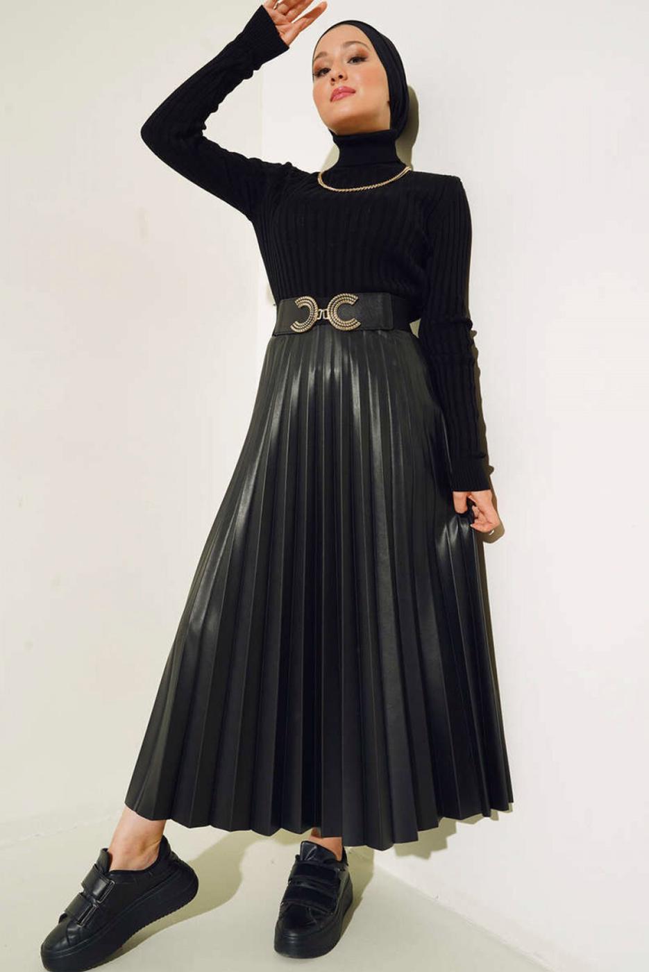 Tesettür giyim SİYAH BALIKÇI YAKA TRİKO BODY T 0485