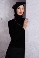 Tesettür giyim SİYAH BOĞAZLI TRİKO KAZAK T 6408