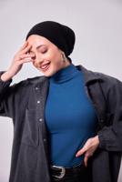 Hijab clothing NAVY BLUE SLEEVELESS SWEATER T 8253