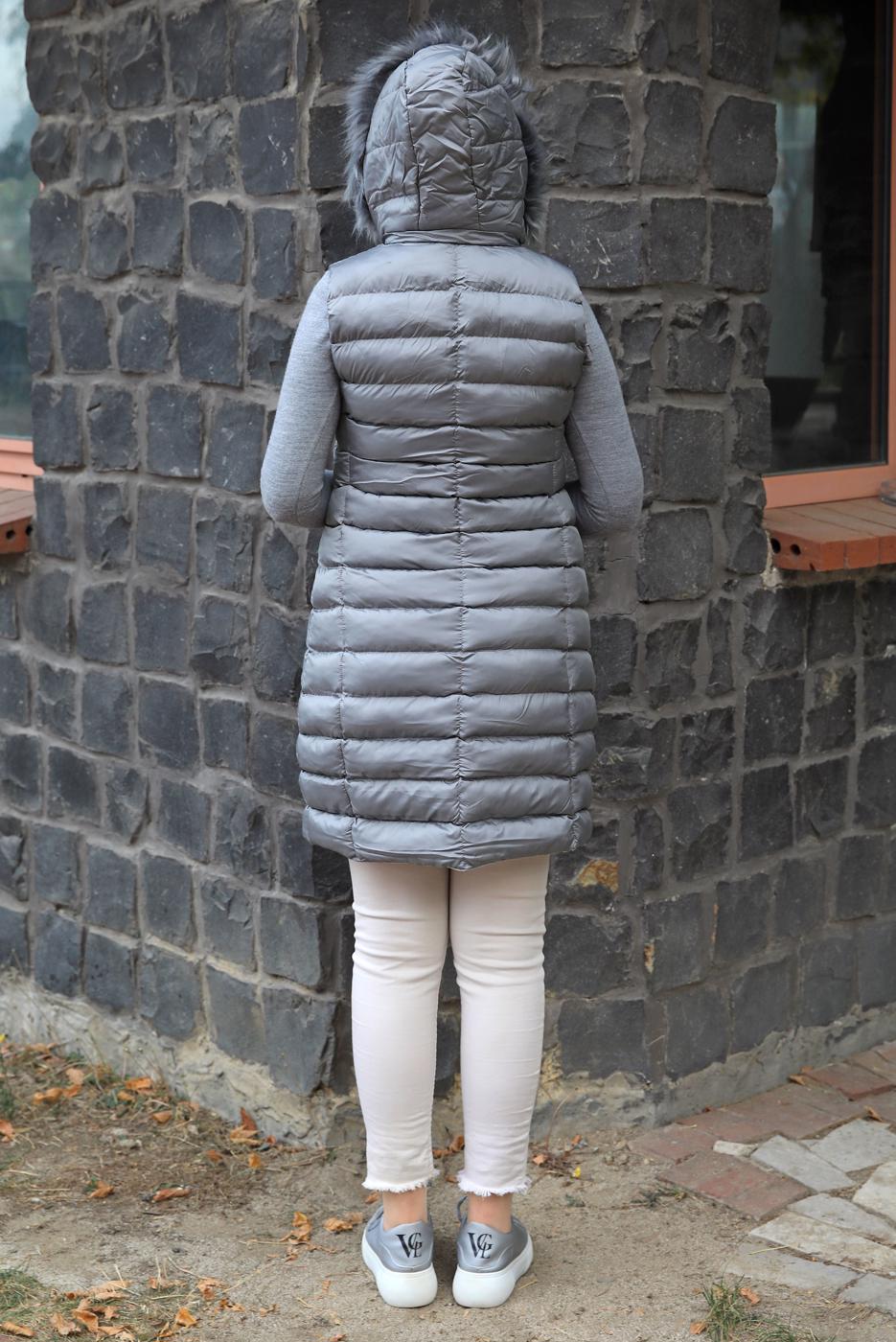 Tesettür giyim GRİ KAPÜŞONLU ŞİŞME YELEK T 4747