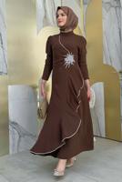 Vêtements hijab BRUN ROBE DE SOIRÉE À VOLANTS T 2021