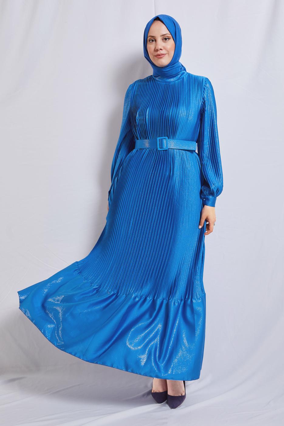 Tesettür giyim LACİVERT KEMERLİ PİLİSELİ ABİYE ELBİSE T 3534