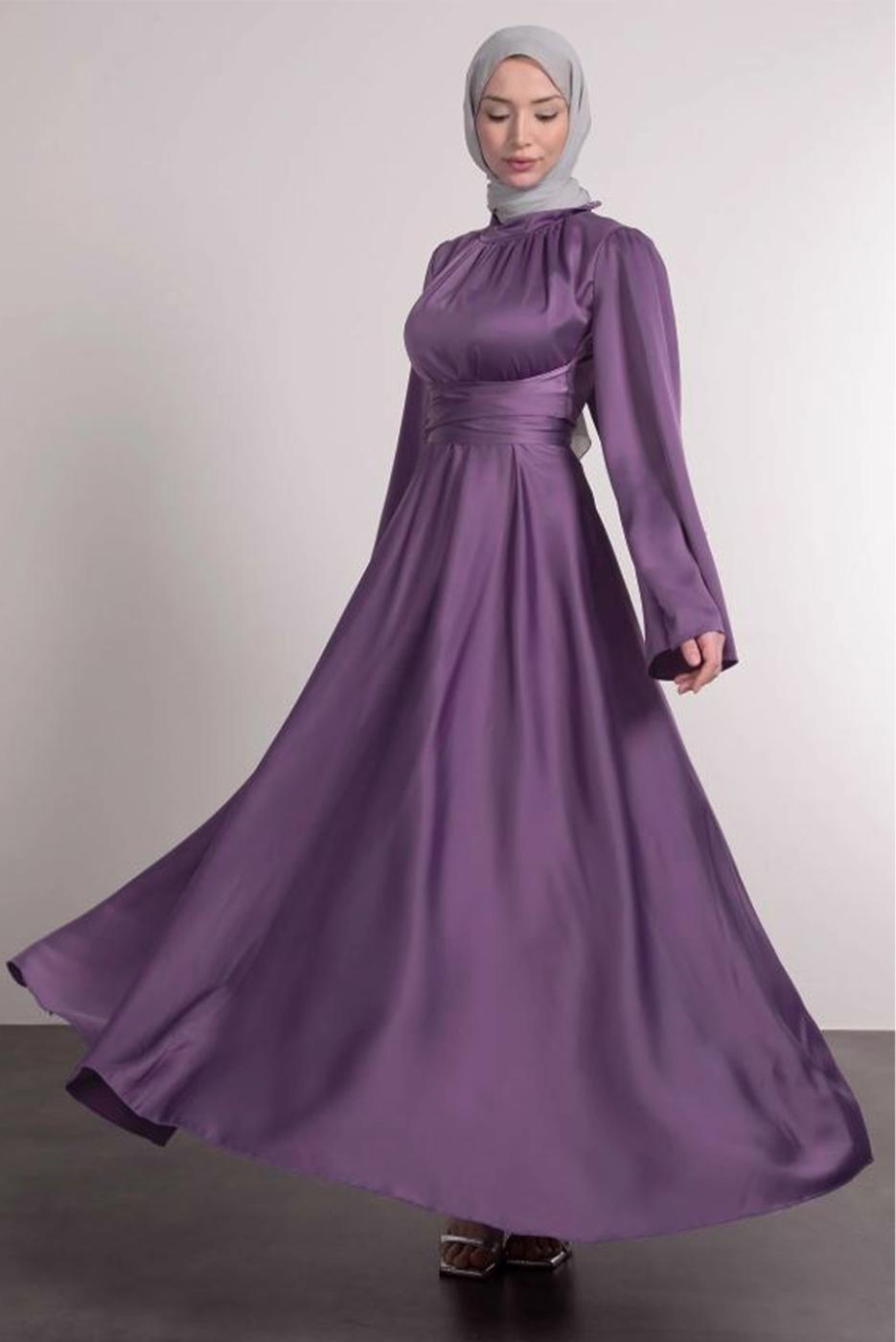 Tesettür giyim MOR KUŞAKLI TESETTÜR ABİYE ELBİSE T 5016