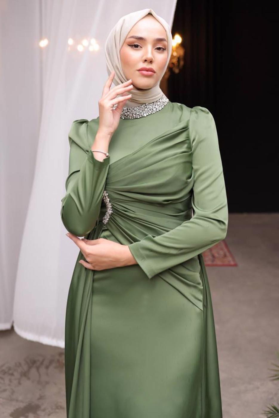 Tesettür giyim HAKİ TAŞLI SATEN ABİYE ELBİSE T 7654