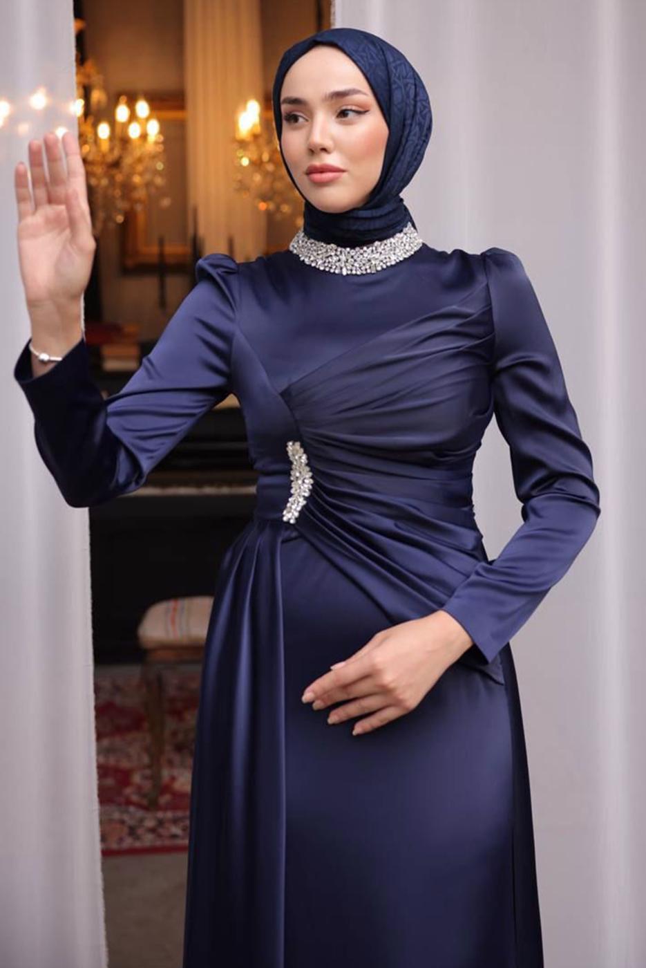 Tesettür giyim LACİVERT TAŞLI SATEN ABİYE ELBİSE T 7654