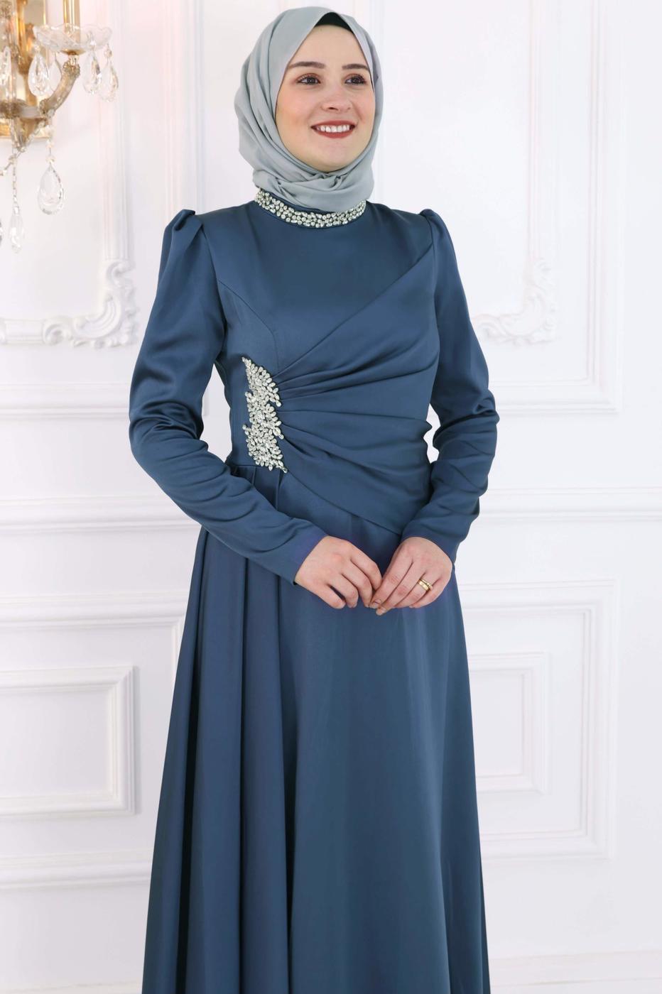Vêtements hijab BLEU MARINE ROBE DE SOIRÉE À DÉTAILS DE PIERRES PRÉCIEUSES T 7853