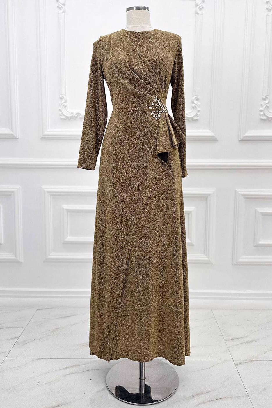 Hijab clothing GOLD EVENING DRESS WITH GEM T 8653