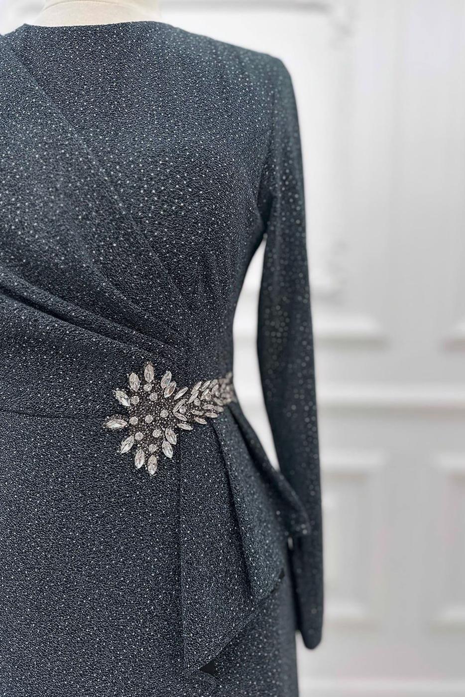 Tesettür giyim GRİ TAŞLI ABİYE ELBİSE T 8653