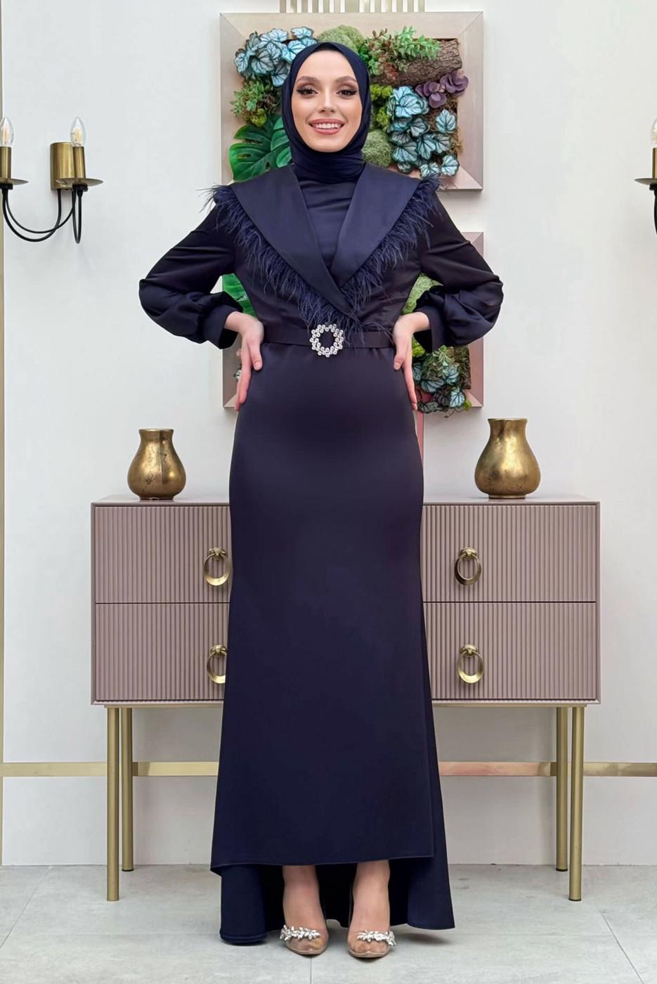 Tesettür giyim LACİVERT KEMERLİ TÜY DETAYLI ABİYE ELBİSE T 9683