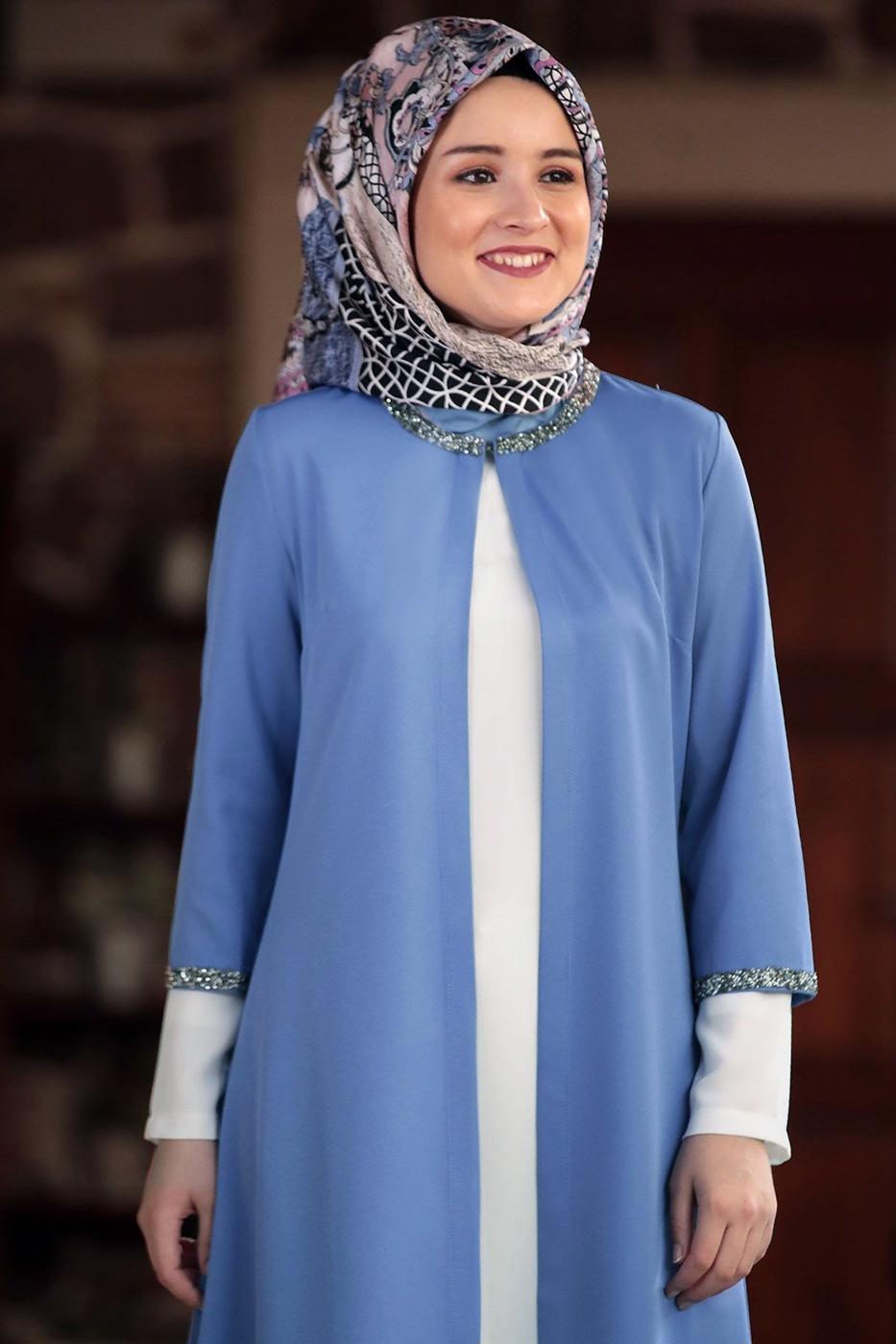 Vêtements hijab BLEU VESTE AVEC GEMME T 1801