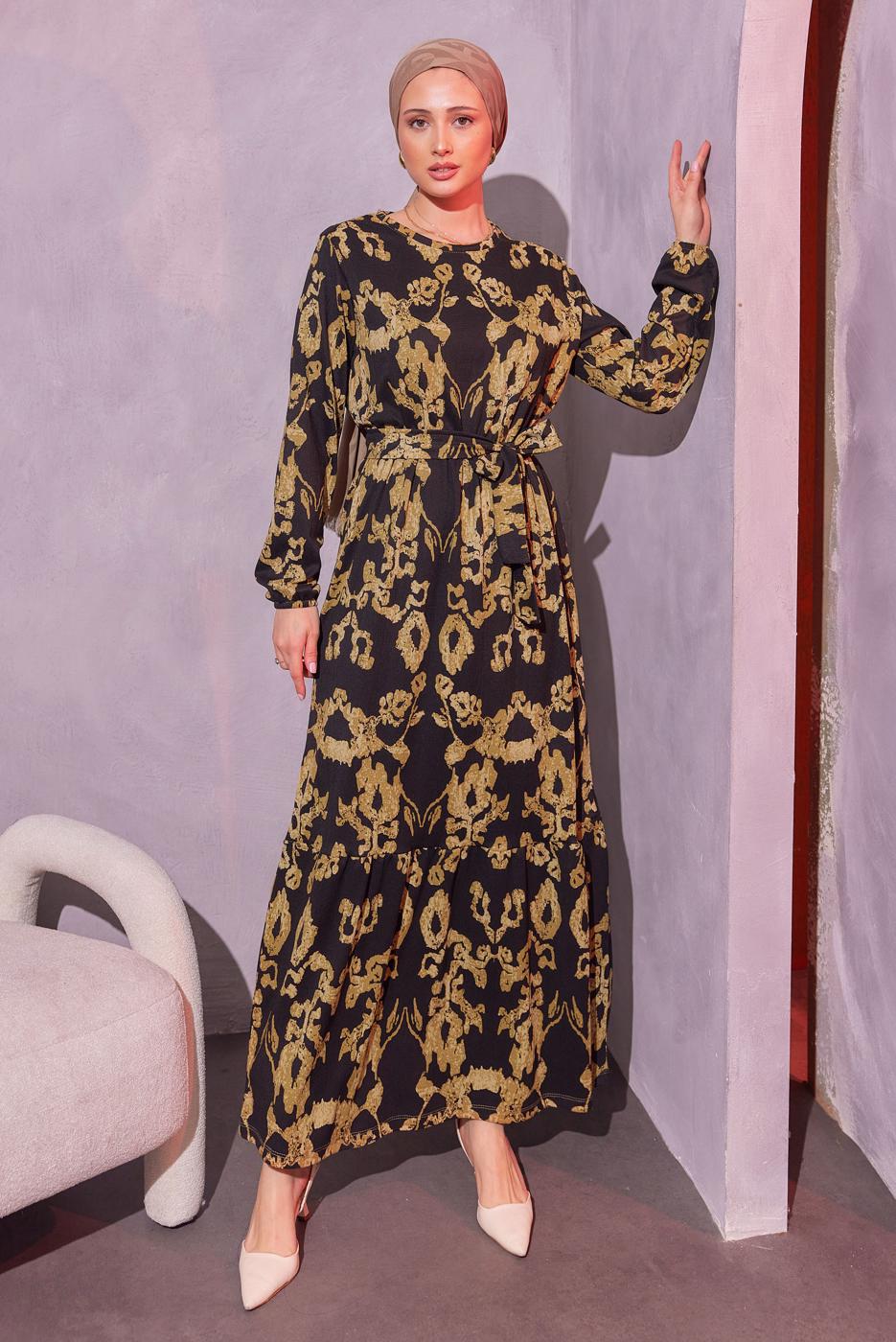Tesettür giyim SİYAH KUŞAKLI DESENLİ ELBİSE T 0014