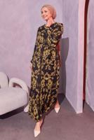 Tesettür giyim SİYAH KUŞAKLI DESENLİ ELBİSE T 0014