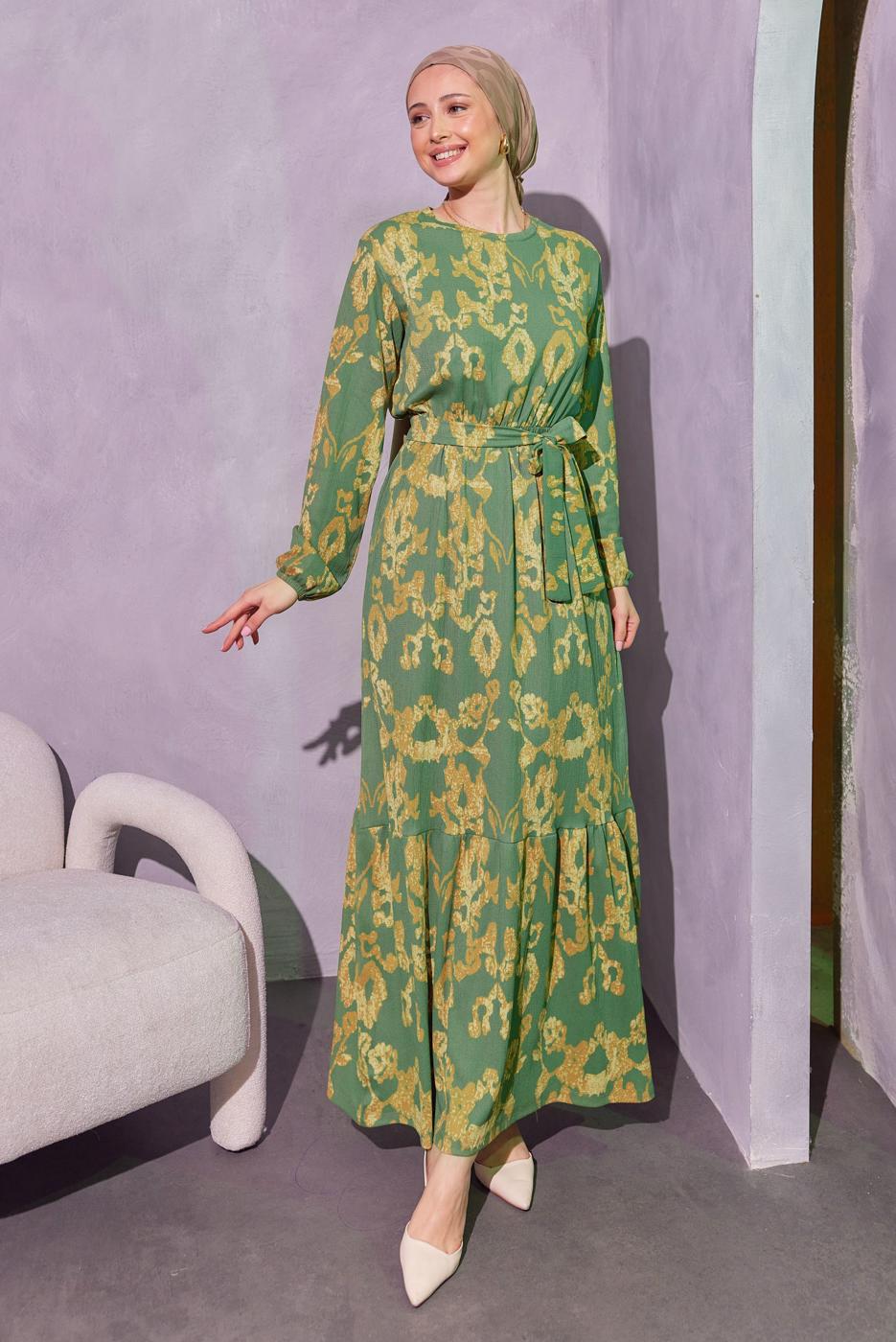 Tesettür giyim YEŞİL KUŞAKLI DESENLİ ELBİSE T 0014