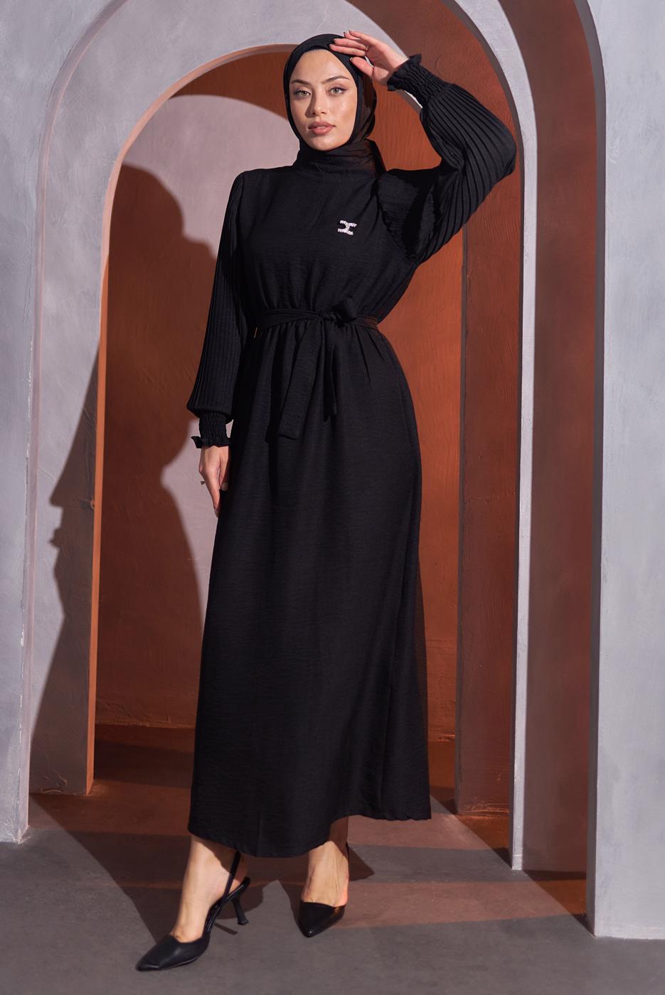 Tesettür giyim SİYAH KUŞAKLI ELBİSE T 2193