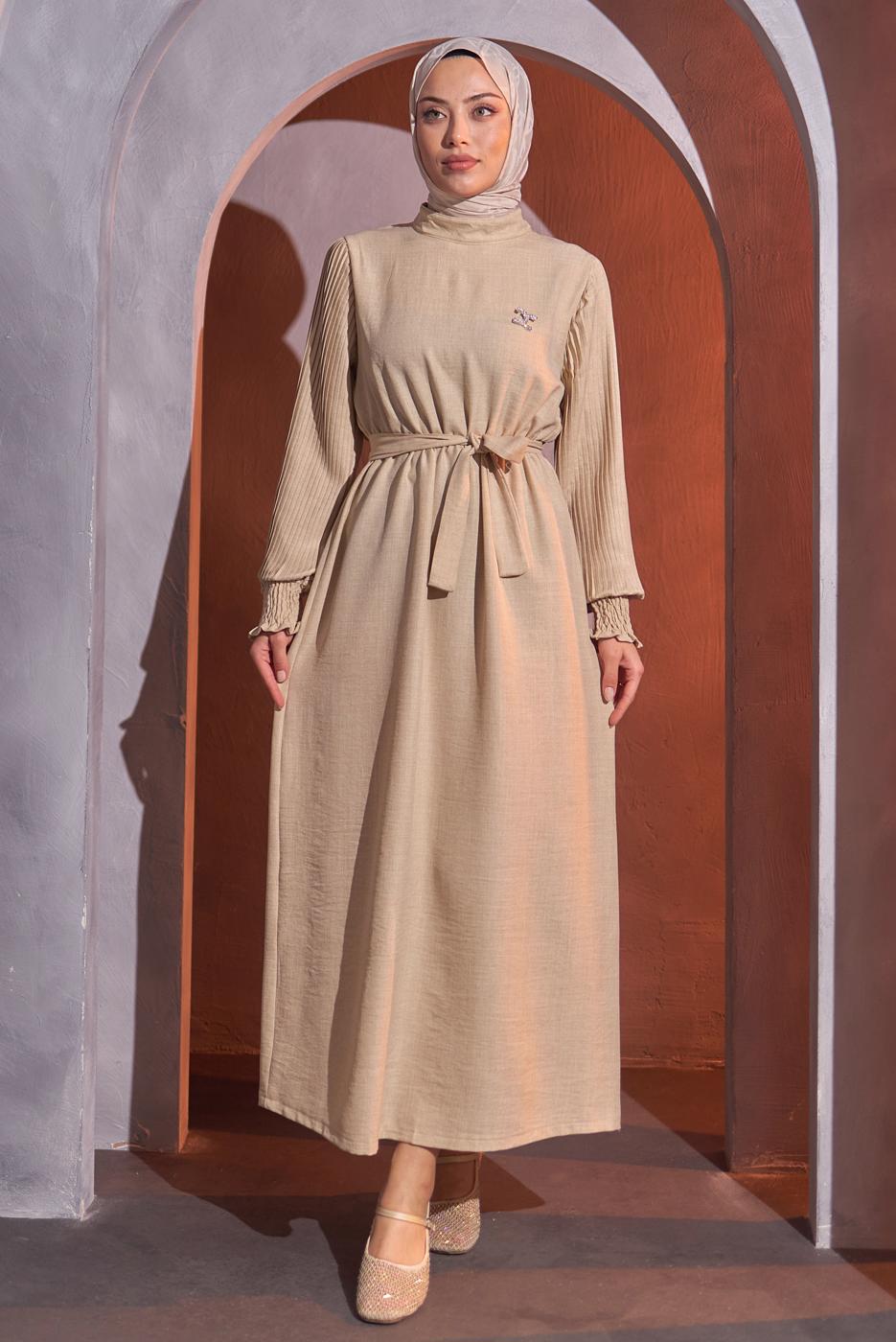 Tesettür giyim BEJ KUŞAKLI ELBİSE T 2193