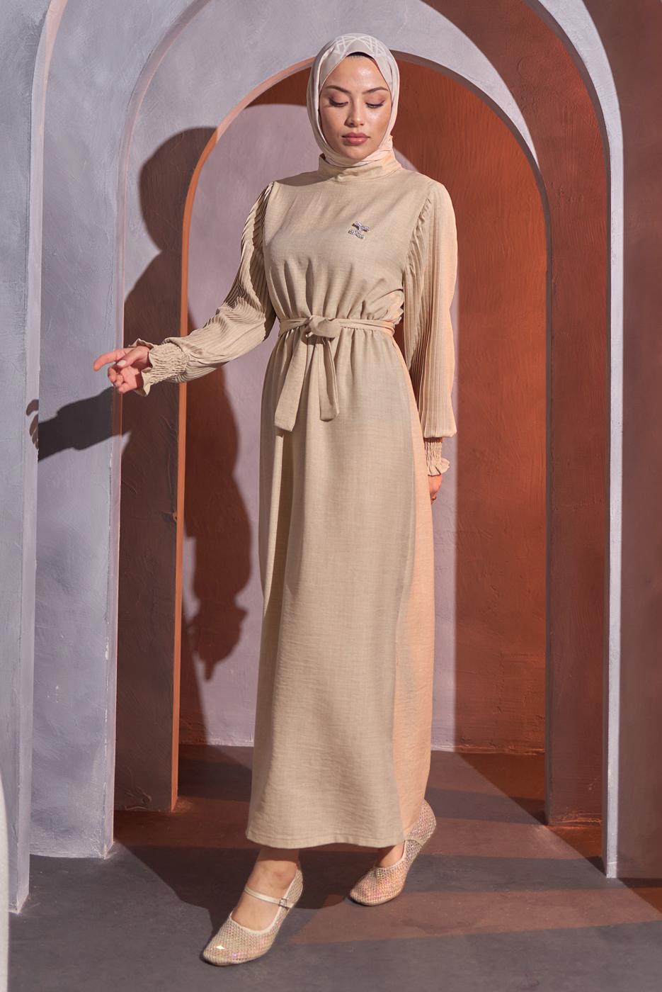 Tesettür giyim BEJ KUŞAKLI ELBİSE T 2193