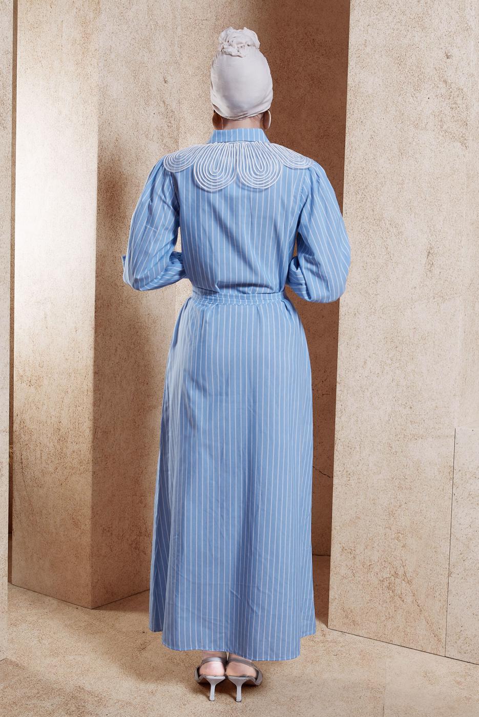 Tesettür giyim MAVİ KUŞAKLI ÇİZGİLİ ELBİSE T 3202