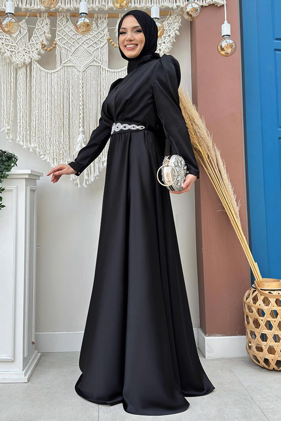 Tesettür giyim SİYAH KUŞAKLI SATEN ABİYE ELBİSE T 3683