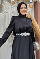 Tesettür giyim SİYAH KUŞAKLI SATEN ABİYE ELBİSE T 3683