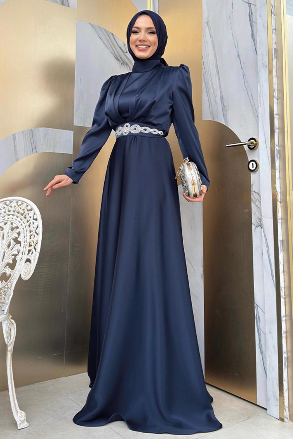 Tesettür giyim LACİVERT KUŞAKLI SATEN ABİYE ELBİSE T 3683