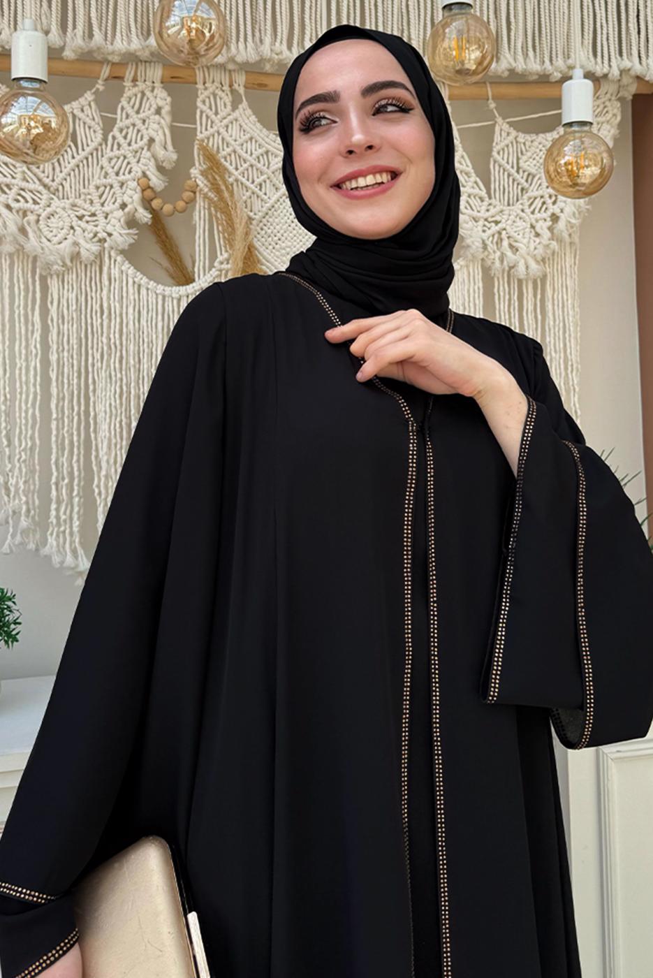 Vêtements hijab NOIR COSTUME AVEC DÉTAIL DE BIJOUX T 3783