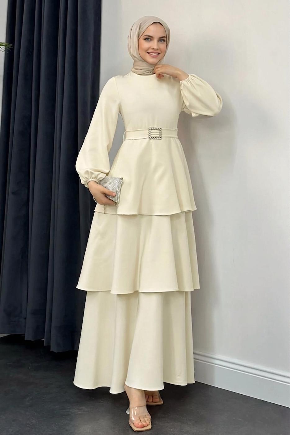 Tesettür giyim KREM KEMERLİ KATLI ELBİSE T 3821