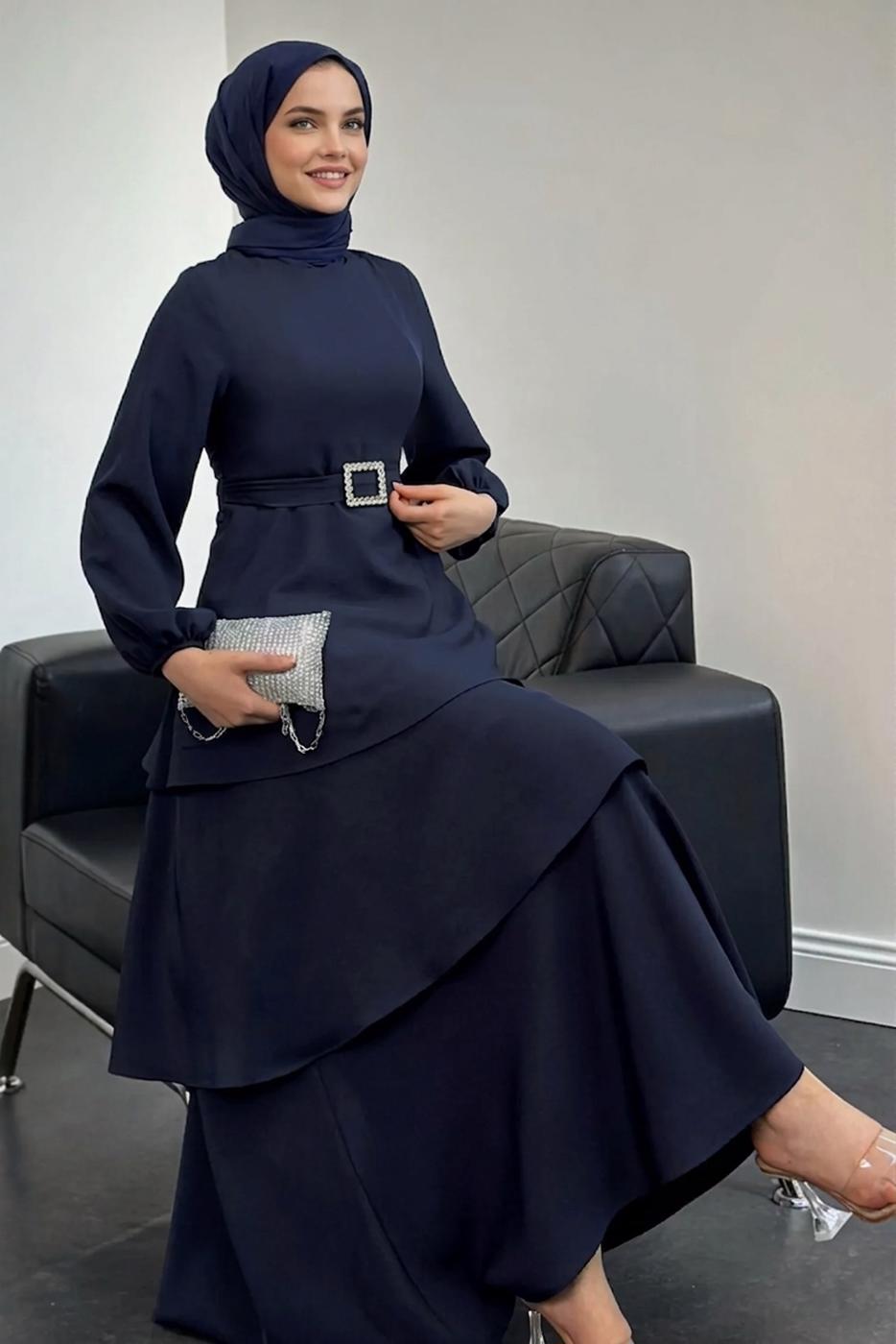Tesettür giyim LACİVERT KEMERLİ KATLI ELBİSE T 3821