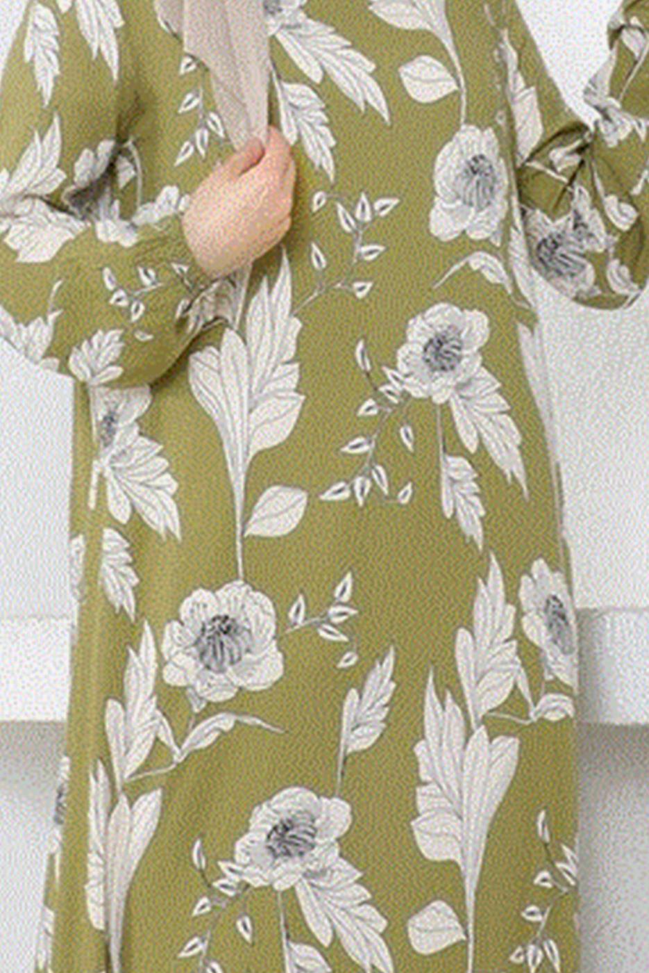 Tesettür giyim YEŞİL ÇİÇEK DESENLİ VİSKON ELBİSE T 4401