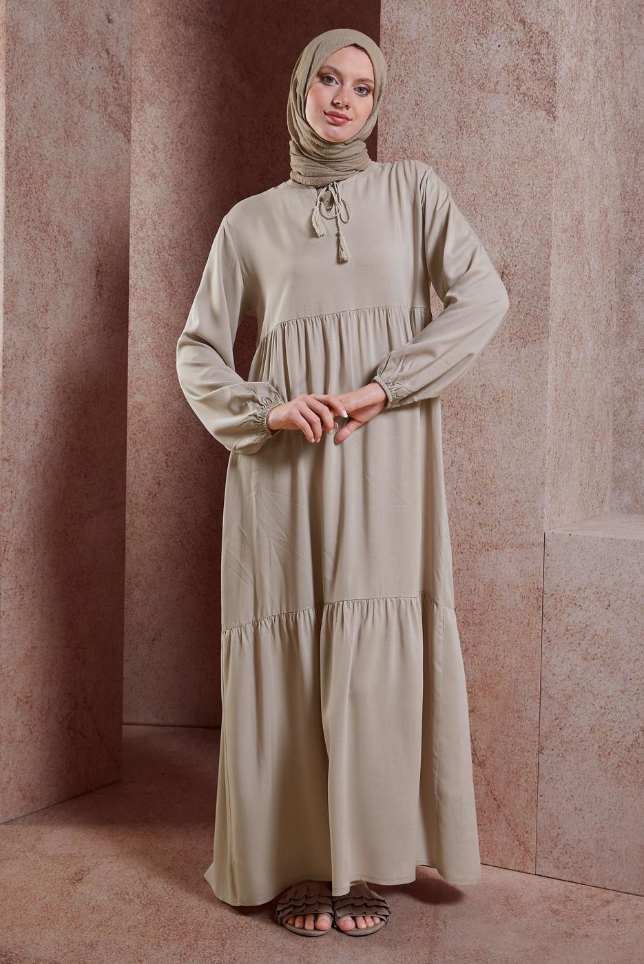 Tesettür giyim BEJ SALAŞ TESETTÜR ELBİSE T 4531