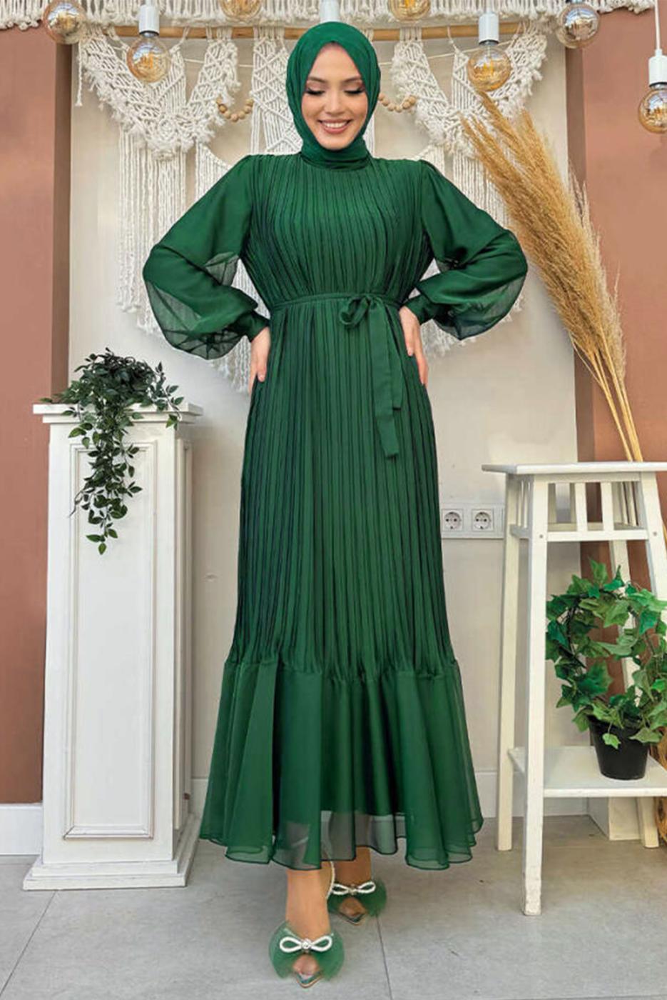 Tesettür giyim YEŞİL KUŞAKLI PİLİSELİ ELBİSE T 4973