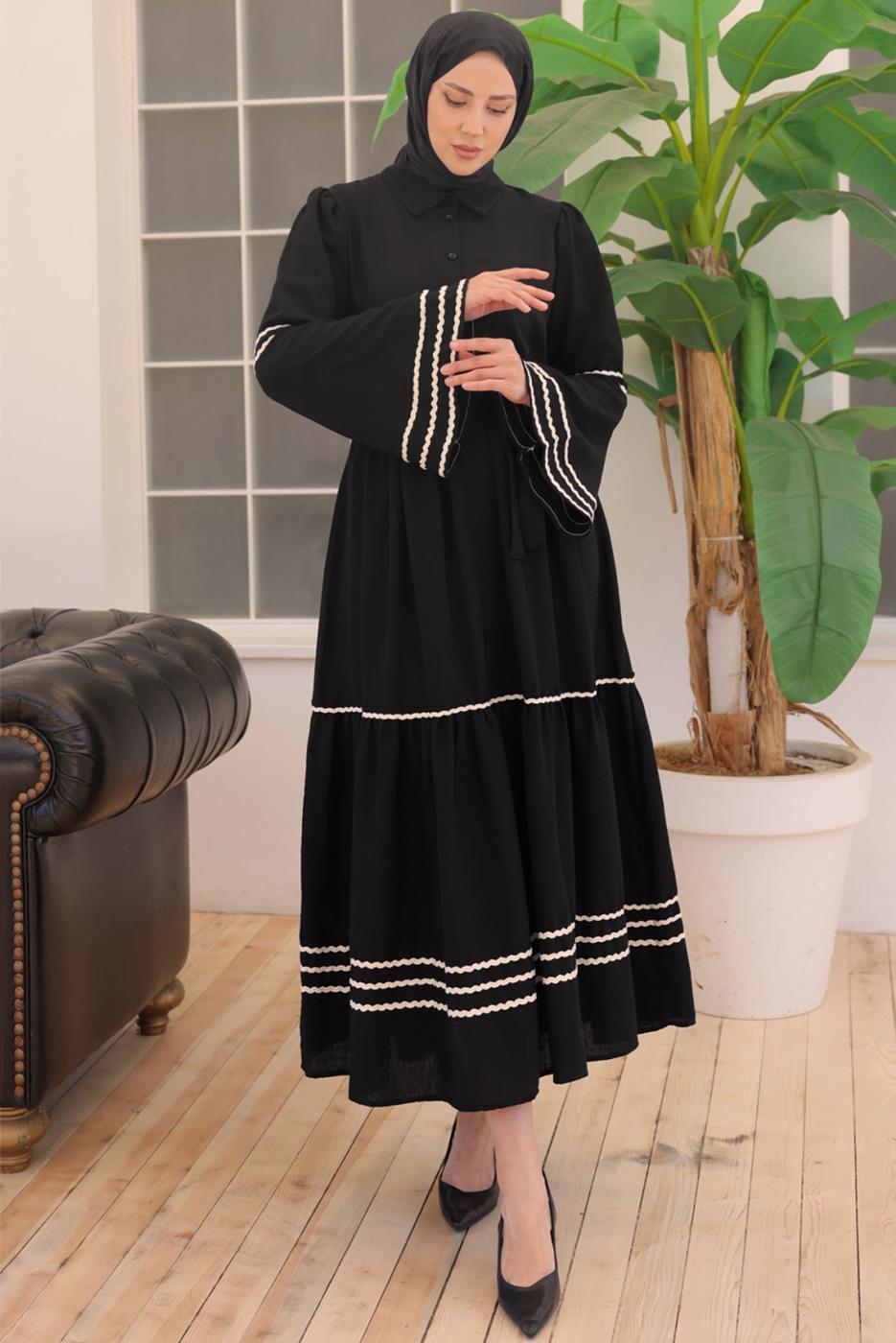 Tesettür giyim SİYAH KUŞAKLI PAMUKLU ELBİSE T 5302
