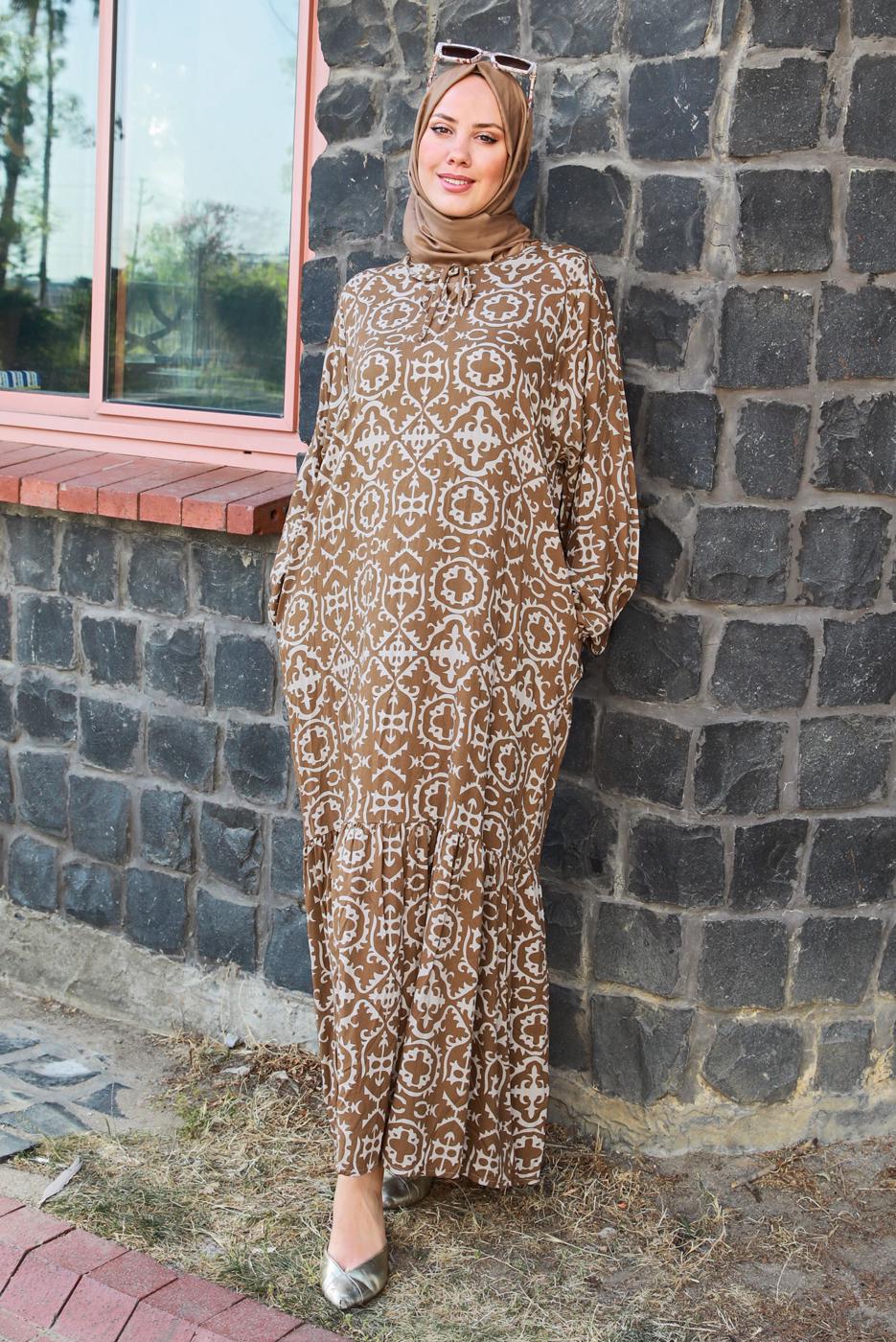 Vêtements hijab BRUN ROBE GRANDE TAILLE À MOTIFS T 5531