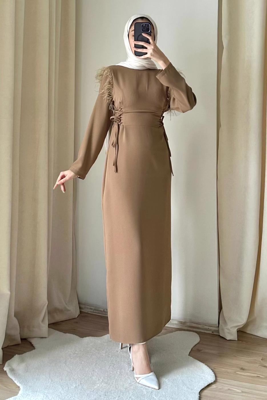 Tesettür giyim KAHVE TÜY DETAYLI ELBİSE T 5795