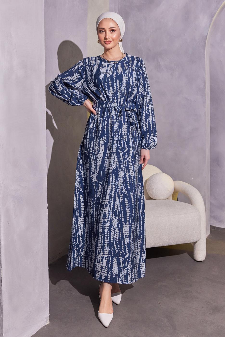 Tesettür giyim LACİVERT KUŞAKLI DESENLİ ELBİSE T 6993