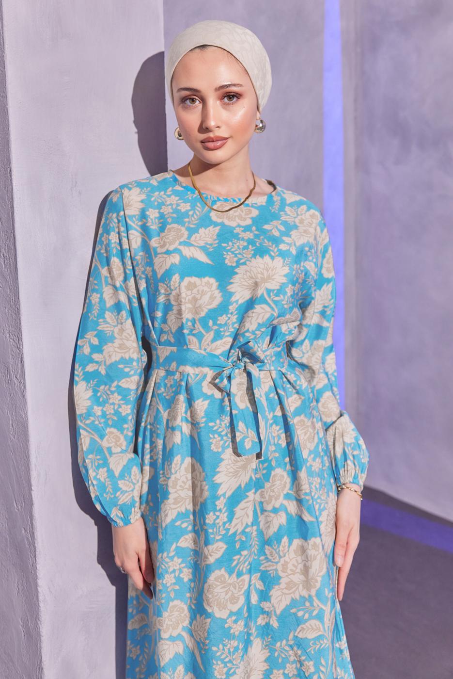 Tesettür giyim MAVİ KUŞAKLI DESENLİ ELBİSE T 7993