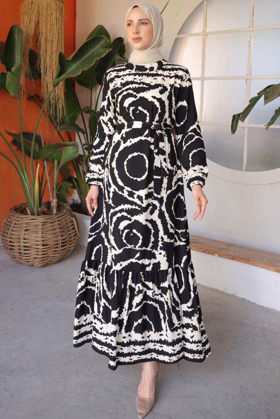 Tesettür giyim SİYAH KUŞAKLI DESENLİ ELBİSE T 81021